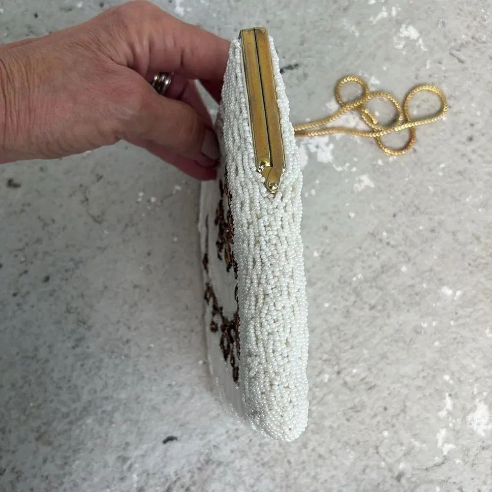 Vintage hand beaded bag - Picture 4 of 7